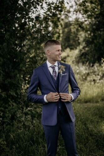 3-delig-trouwpak-met-gilet-op-maat-gemaakt