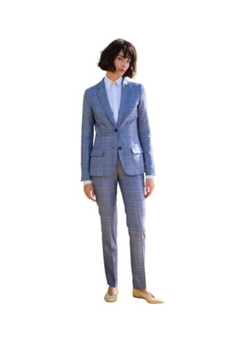 Blauw-geruit-dames-maatpak-met-blazer-en-pantalon