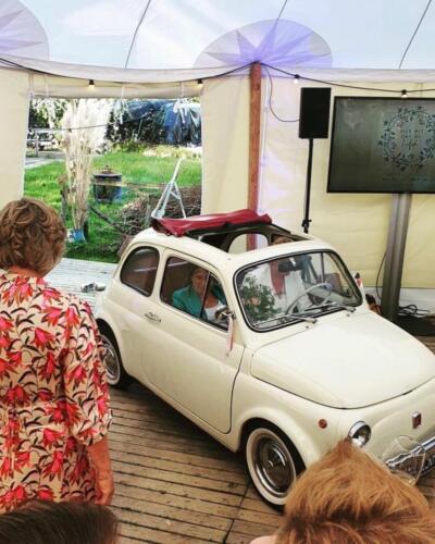 Bruidspak-zwangere-bruid-in-petrol