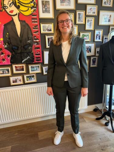 Casual-dames-pak-op-maat-gemaakt