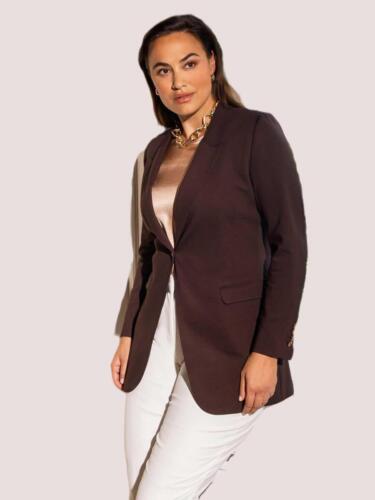 Colbert-vrouw-bruin-op-maat-gemaakt