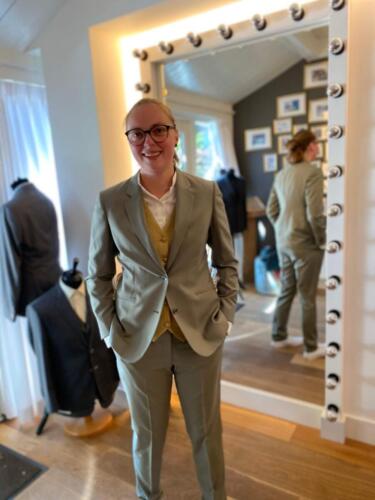 Dames-maatpak-met-gilet