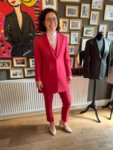 Dames-maatpak-rood-lang-colbert