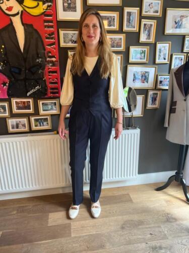 Dames-maatpak-uitvaart-verzorgers