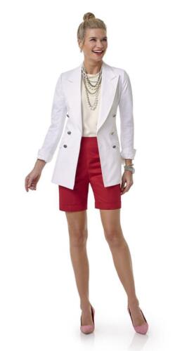 Dames-shorts-met-blazer-op-maat-gemaakt