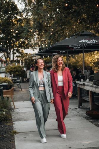 Dames-trouwpakken-op-maat-gemaakt 