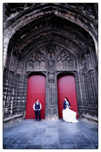 Dames maat kostuum gemaakt voor Lindsey in blauw met bijpassende maatblouse