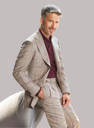 Getailleerd-maatpak-in-streep