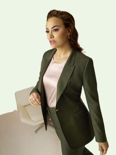 Groen-dames-pak-op-maat-gemaakt (1)