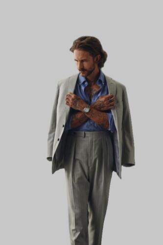 Hip-maatpak-met-bandplooi-van-H-S-stoffen