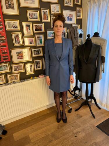 Lang-colbert-en-jurk-op-maat-gemaakt