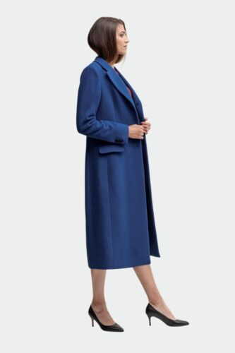 Lange-mantel-vrouw-op-maat-gemaakt-blauw