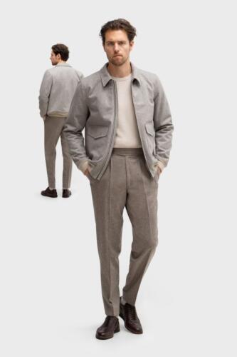 Luxe-bomber-jacket-op-maat-gemaakt-bij-maatkostuum