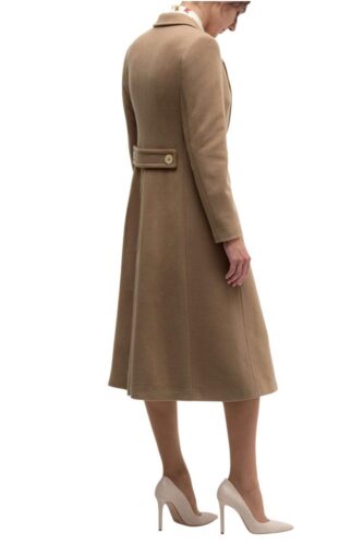 Luxe-dames-mantel-op-maat-gemaakt