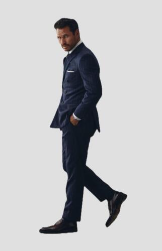 Maatkostuum-blauwe-streep-gemaakt-van-HS-stoffen (1)