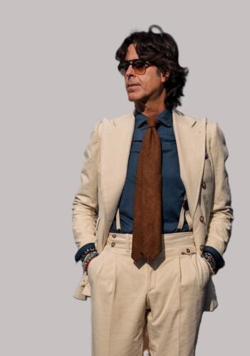 Maatkostuum-rib-fluweel-gemaakt-van-Zegna-stof