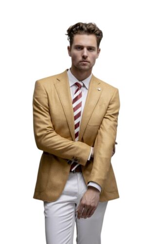 Maatpak-met-geel-colbert-en-witte-broek