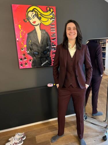 Maatpak-vrouw-voor-promoveren (1)