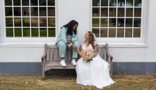 Mint-groen-trouwpak-vrouw-op-maat-gemaakt