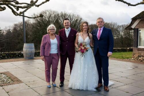 Moeder-van-de-bruid-dames-maatpak (1)