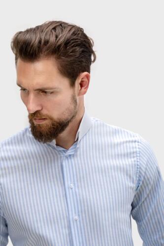 Overhemd-op-maat-blauw-streep