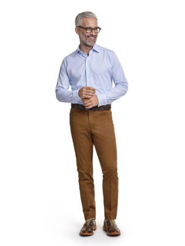 Overhemd-op-maat-gemaakt-van-blauwe-ruit-katoen