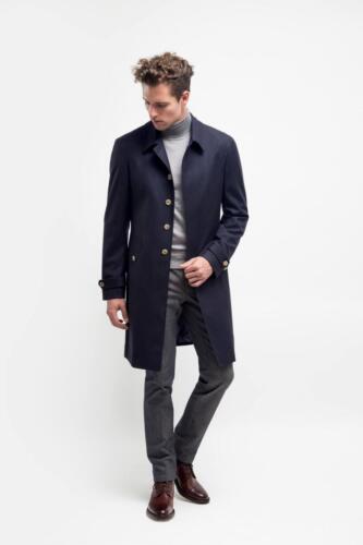 Overjas-voor-zakelijk-kostuum