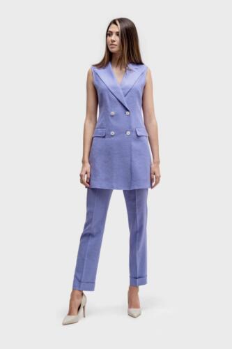 Paars-dames-maatkostuum-met-lang-colbert-mouwloos