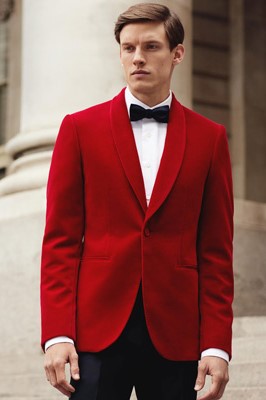 Rode smoking gemaakt van Scabal veloers