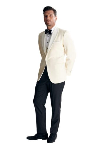 Smoking-op-maat-trouwpak-wit-colbert