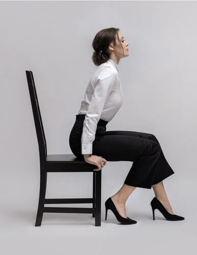 Smoking pantalon vrouw zwart met witte blouse