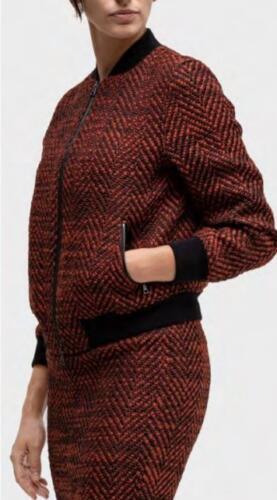 Sportief-dames-maatpak-met-bomberjacket-op-maat-gemaakt