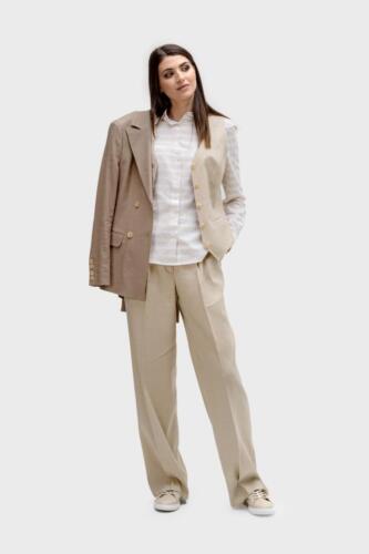 Sportief-stoer-dames-pak-op-maat-gemaakt