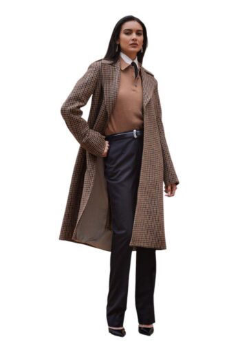 Stijlvolle-lange-dames-overjas-zakelijk