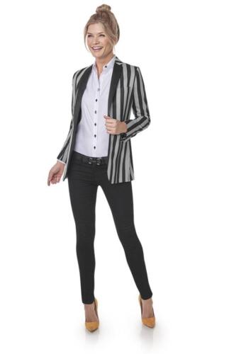 Super vrouwelijk sportief zakelijke blazer op maat gemaakt in zwart grijze streep van Holland and Sherry stof