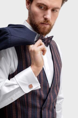 Trouwpak-met-gilet-op-maat-gemaakt