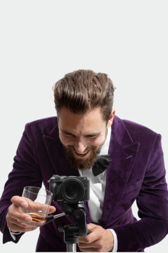 Trouwpak-op-maat-fluweel-paars