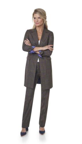 Vrouwelijk zakelijk dames maatkostuum gemaakt van Holland and Sherry stof