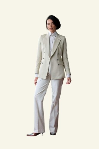 Vrouwlijk-pak-op-maat-wit-grijs