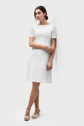 Vrouwlijke-zomer-jurk-wit-op-maat-gemaakt (1)