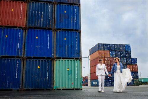 Wit dames trouwpak gemaakt voor bruid Marijke