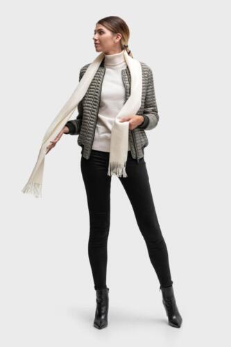 Zakelijk-sportieve-dames-kleding