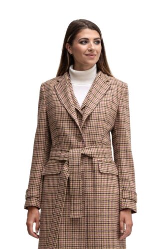 Zakelijke-lange-dames-over-jas-