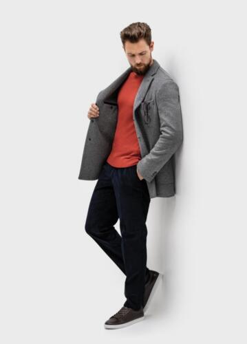 Zakelijke-sjieke-winterjas-op-maat-gemaakt