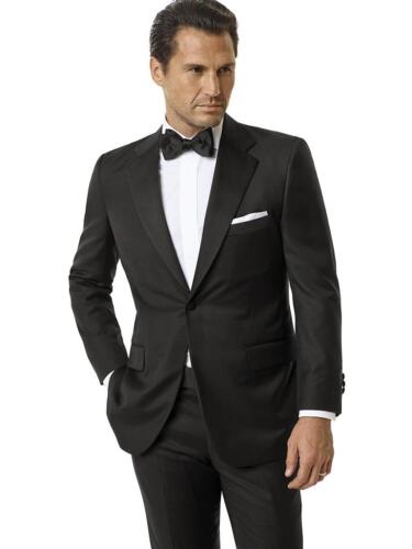 Zwarte-smoking-op-maat-gemaakt