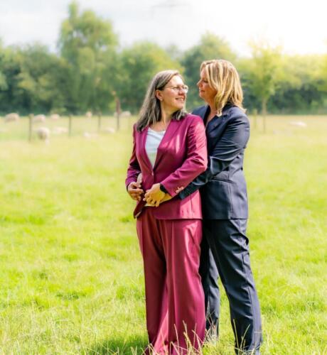 broekpakken-voor-bruiden-op-maat-gemaakt