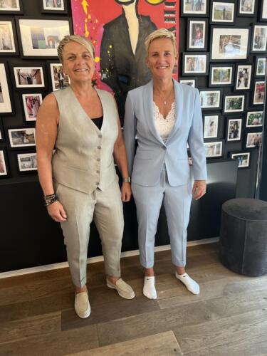 trouwpakken-vrouwen-op-maat-gemaakt